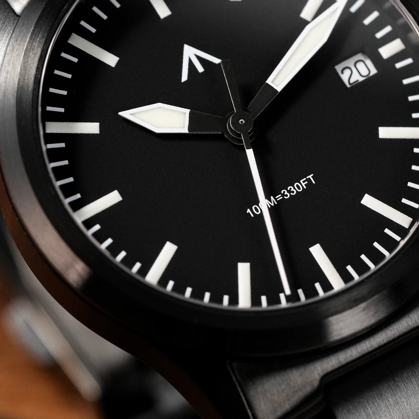 MILITADO ML18 Quartz PVD 316L Steel Sapphire VH31 Sweep Second Movement Sapphire BGW9 Lume 100M Waterproof Men Wristwatch