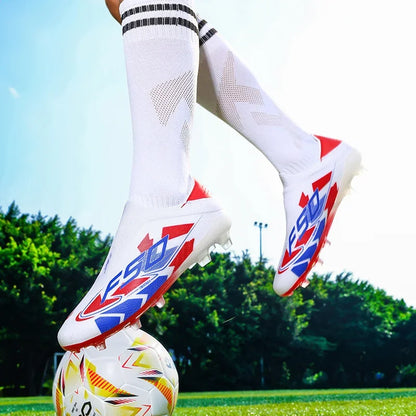 Nouvelles chaussures de football pour hommes, crampons de haute qualité, bottes de football pour terrain en herbe, idéales pour les matchs en extérieur, baskets légères mi-hautes, très vendues, antidérapantes, pour l'e