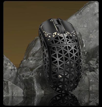 ATTACK SHARK R5 Tri-mode Ultra Wireless Gaming Mouse Carbon Fiber 8K ,PAW3950MAX ,8000Hz Wireless Polling Rate, DPI up to 42000
