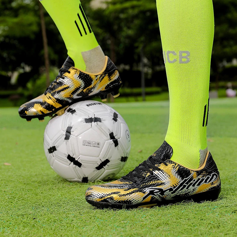 Nouvelles chaussures de football pour hommes, crampons FG, pointes longues TF, crampons pour terrain synthétique, chaussures de football Yonug, antidérapantes, unisexes, pour entraînement et match sur gazon extérieur