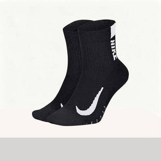 Nike: Stylish, Versatile, and Comfortable Sports and Casual Wear for Men and Women – Terry Cloth Socks 3-Pack SX7557-010