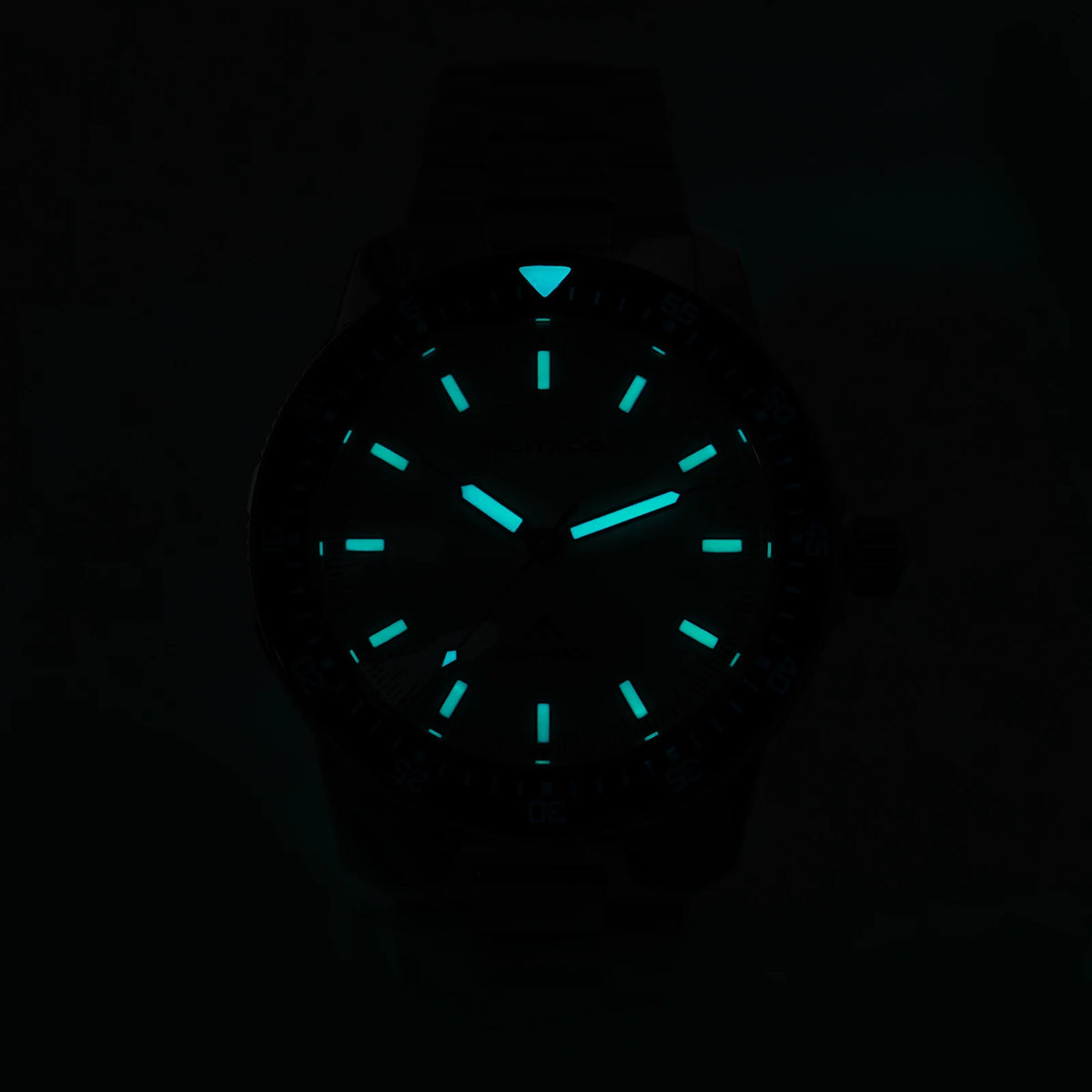 MILITADO  ML25 Quartz Dive Watch VH31 Sweep Second Sapphire Crystal 200M Waterproof BGW9 Lume Ceramic Bezel Men Watch