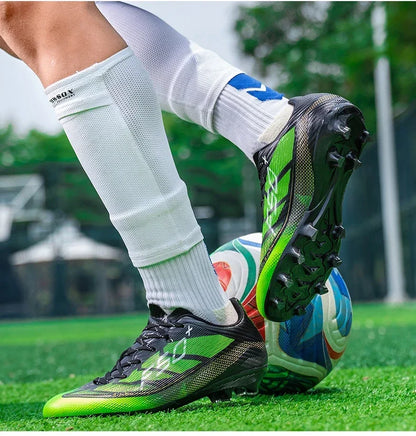 Nouvelles chaussures de football pour hommes, chaussures de sport antidérapantes pour terrain en gazon, baskets professionnelles, chaussures d'entraînement pour activités sportives en extérieur, chaussures de match, modè