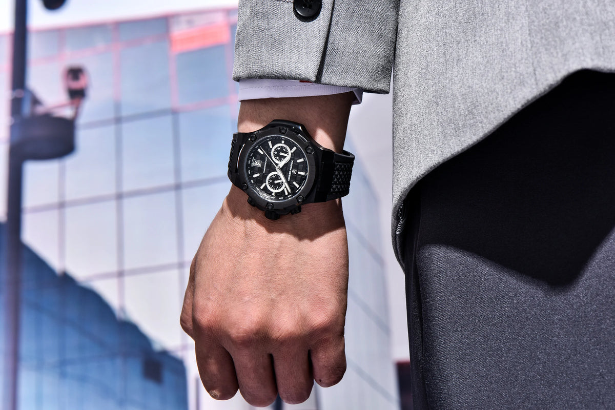 Orologio da uomo PAGANI DESIGN – Cronografo sportivo di lusso in oro rosa, dotato di un movimento al quarzo giapponese VK64 e di un cinturino in gomma fluorurata.