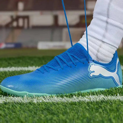 Chaussures de football PUMA pour hommes MG Cleat Soccer TT avec crampons à rainures 108519-01 108519-03, talon renforcé