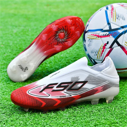 Nouvelles chaussures de football pour hommes, chaussures de sport d'extérieur, chaussures de soccer ultralégères, chaussures de futsal antidérapantes, de haute qualité, à cheville haute, respirantes, pour match