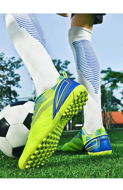 Crampons de Football unisexes pour jeunes, chaussures de Football légères TF pour les matchs d'entraînement, poignée améliorée, confort, conception Durable
