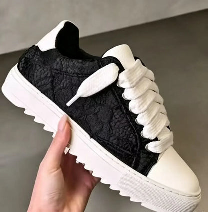 Baskets en toile peinte de style britannique, marque de luxe, pour hommes et femmes, motif à pois, chaussures de sport tendance pour tous les jours.