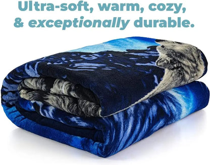 Howling Wolf Moonlight Mountain Throw Blanket Wildlife Art Design for Bedroom Decor Gift for Him NatureStyle