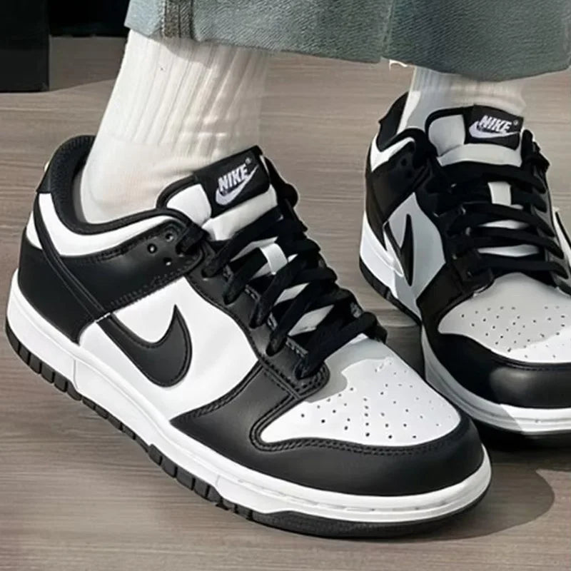 Nike Dunk "White/Black" Millennium Classic Retro Non-Slip Wear-Resistant Low-Top Sneakers Black and White CW1588-100
