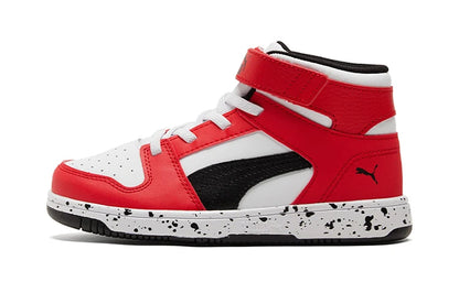 Puma Rebound LayUp Little Kid Speckled - Baskets rouges High Risk, blanc et noir 386925-01