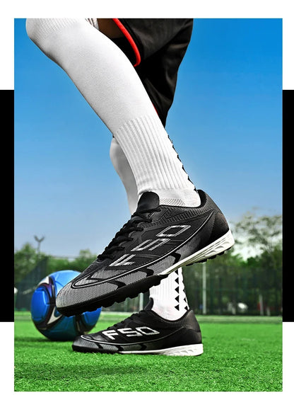 Nouvelles chaussures de football pour hommes, chaussures de sport respirantes, antidérapantes, de haute qualité, pour matchs en plein air, chaussures de football de salle, haute tige, ultralégères