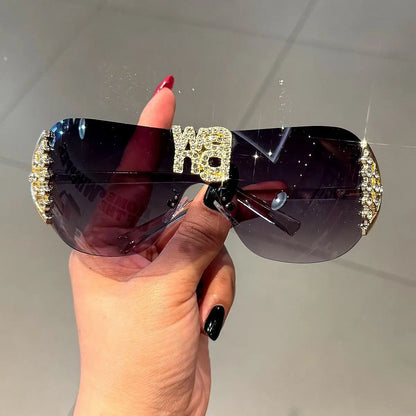 Luxuriöse Y2K-Sonnenbrille für Damen ohne Rahmen mit Strassbuchstaben – Designer-Sonnenbrille für den Außenbereich, UV400-Schutz