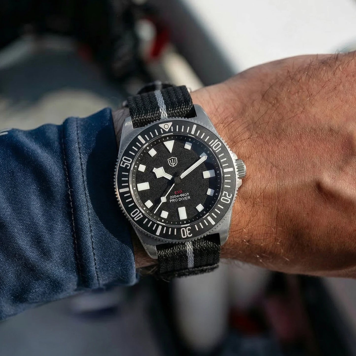 Watchdives EXD 40Mm Titanium Dive Watch Man VH31 Sweep Quartz Watches 200 Waterproof Ar Sapphire BGW9 Luminous 316L Wristwatch