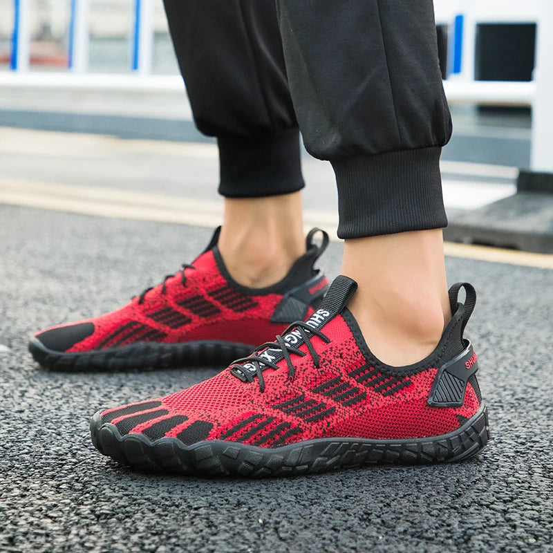 Water Shoes for Men Barefoot Beach Shoes Breathable Sport Shoes Quick Dry River Whtie Sea Aqua Sneakers Soft Beach Sneakers