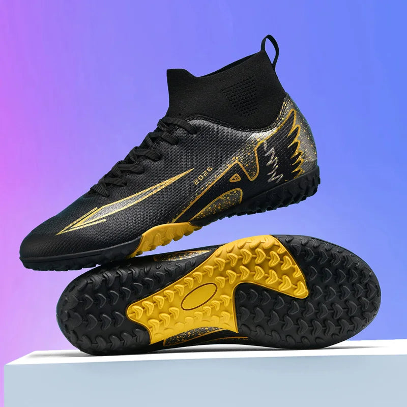Chaussures de Football pour hommes et femmes, chaussures de sport en plein air, chaussettes ultralégères, antidérapantes, baskets de Futsal, nouvelle mode
