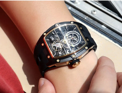 Reloj de pulsera MINI FOCUS para hombre, negro, a la moda, resistente al agua, mecánico automático, con manecillas luminosas, correa de silicona y esfera tonneau