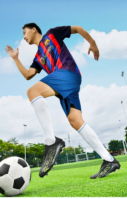 New Men Sneakers Match Grass Cleats High-quality Soccer Shoes Futsal Football Boots Non-Slip Indoor Hot-selling High-top Outdoor