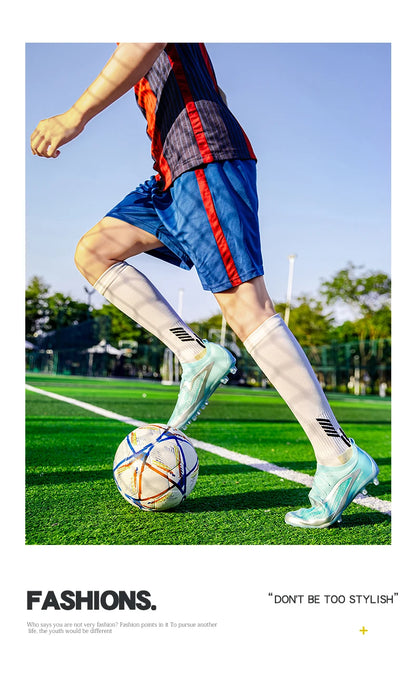 Men New TF Football Boots Sneakers Society Field Resistant Adult Breathable Male Soccer Shoes Training Top Quality Studded