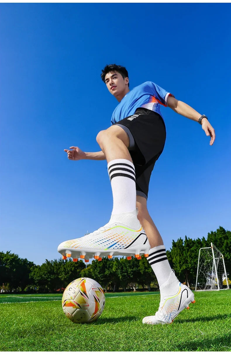 Chaussures de football FG/TF pour homme, bottes de football d'entraînement en plein air, baskets pour femme, chaussures de sport ultralégères antidérapantes, crampons de football pour terrain synthétique, grande taille