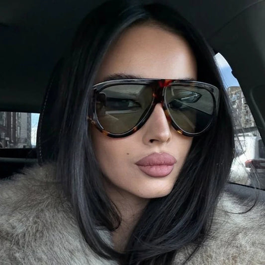 Luxury Pilot Oversized Sunglasses Women Brand Designer Big Frame Gradient Sun Glasses Fashion Goggle Shades Oculos De Sol