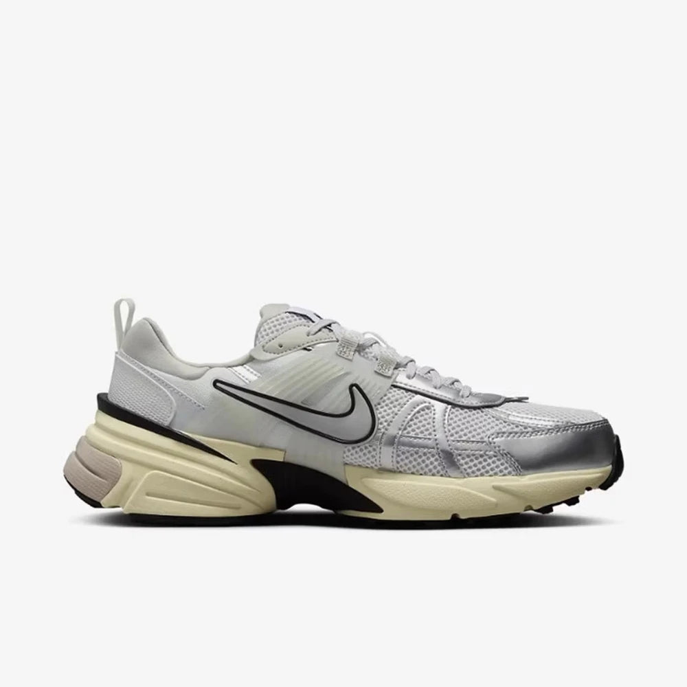 NIKE V2K RUN Low-top Thick-soled Retro Non-slip Wear-resistant Sports Casual Running Shoes for Men HJ4497-100