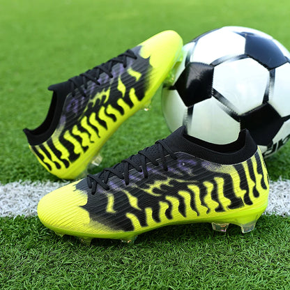 Nouvelles chaussures de football pour hommes, légères, de haute qualité, pour terrain gazonné, best-seller, crampons antidérapants mi-montants pour l'entraînement en extérieur