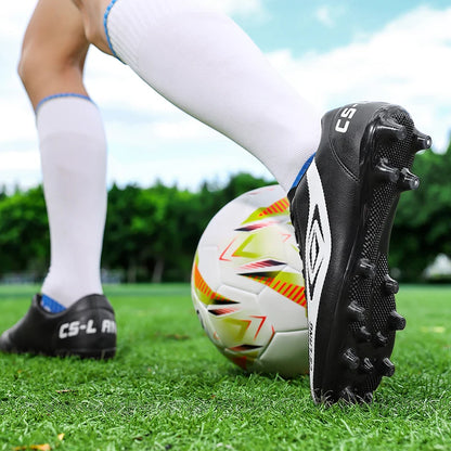 New Men Football Boots Grass Cleats Soccer Shoes Match Adult Indoor Ultralight Non-Slip Boys Futsal Sport Turf Comfortable