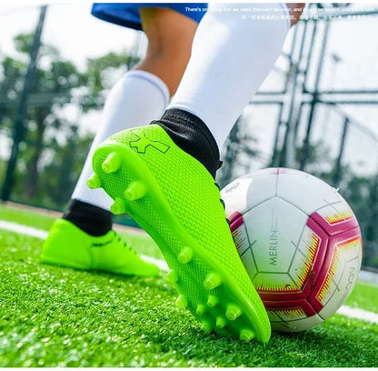 Chaussures de football pour hommes, modèle original, résistantes, pour terrain gazonné, crampons, antidérapantes, de haute qualité, confortables, chaussures de football pour activités de plein air.