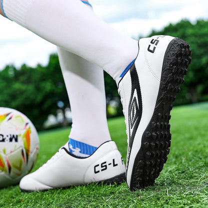 New Men Football Boots Grass Cleats Soccer Shoes Match Adult Indoor Ultralight Non-Slip Boys Futsal Sport Turf Comfortable