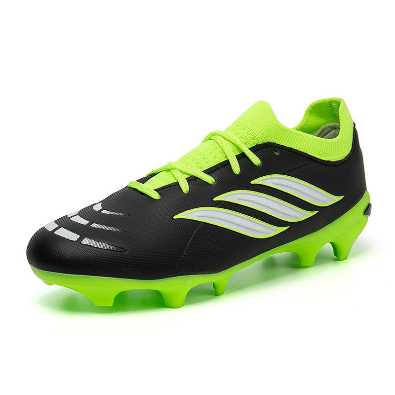 Nouvelles chaussures de football pour hommes, crampons pour enfants, chaussures de football professionnelles pour adultes, chaussures d'entraînement ultralégères antidérapantes pour garçons, livraison directe