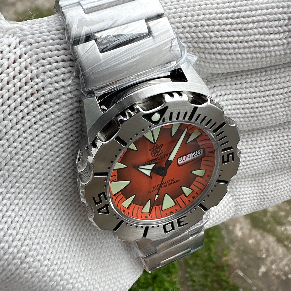 STEELDIVE SD1984 Monster Steel Strap Mechanical Watch NH36 Movt Sapphire Crystal 200M Waterproof Swiss Super Luminous Wristwatch