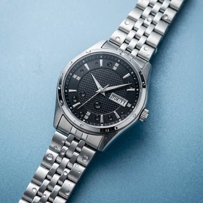 Orologio meccanico automatico da uomo Orient, con doppio calendario (data e giorno della settimana), indici in cristallo e bracciale in acciaio inossidabile – Orologio da polso dallo stile professionale