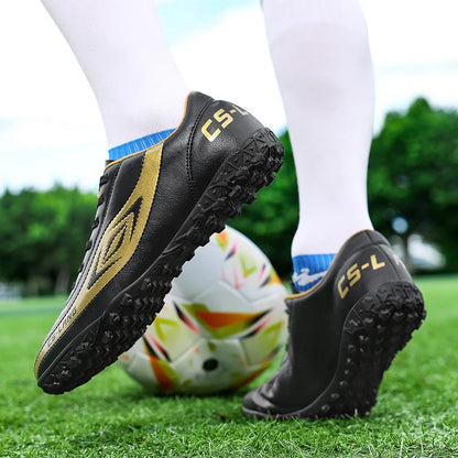 New Men Football Boots Grass Cleats Soccer Shoes Match Adult Indoor Ultralight Non-Slip Boys Futsal Sport Turf Comfortable