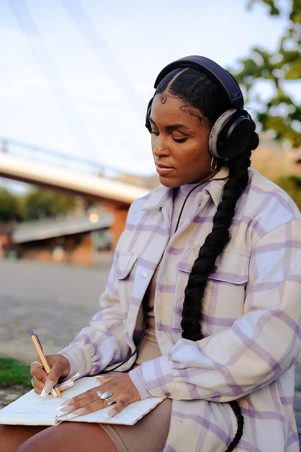 Beyerdynamic DT 700 PRO X Studio Grade Over Ear Headphones with HiFi Sound Closed Back Design for Professional Recording