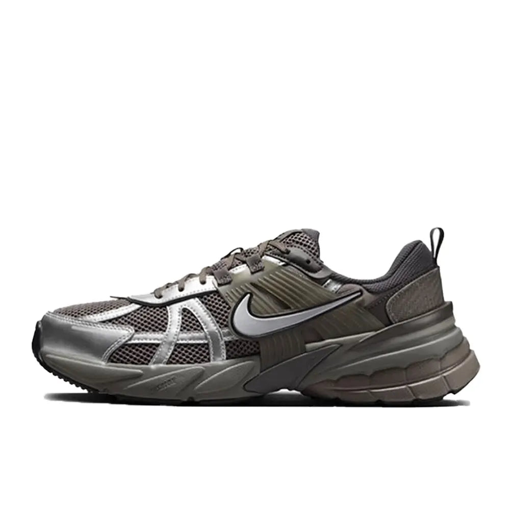 Nike V2K Run Stylish Bright Colors, Comfortable Breathability Low-Top Casual City Commuter Running Shoes Women's FD0736-100