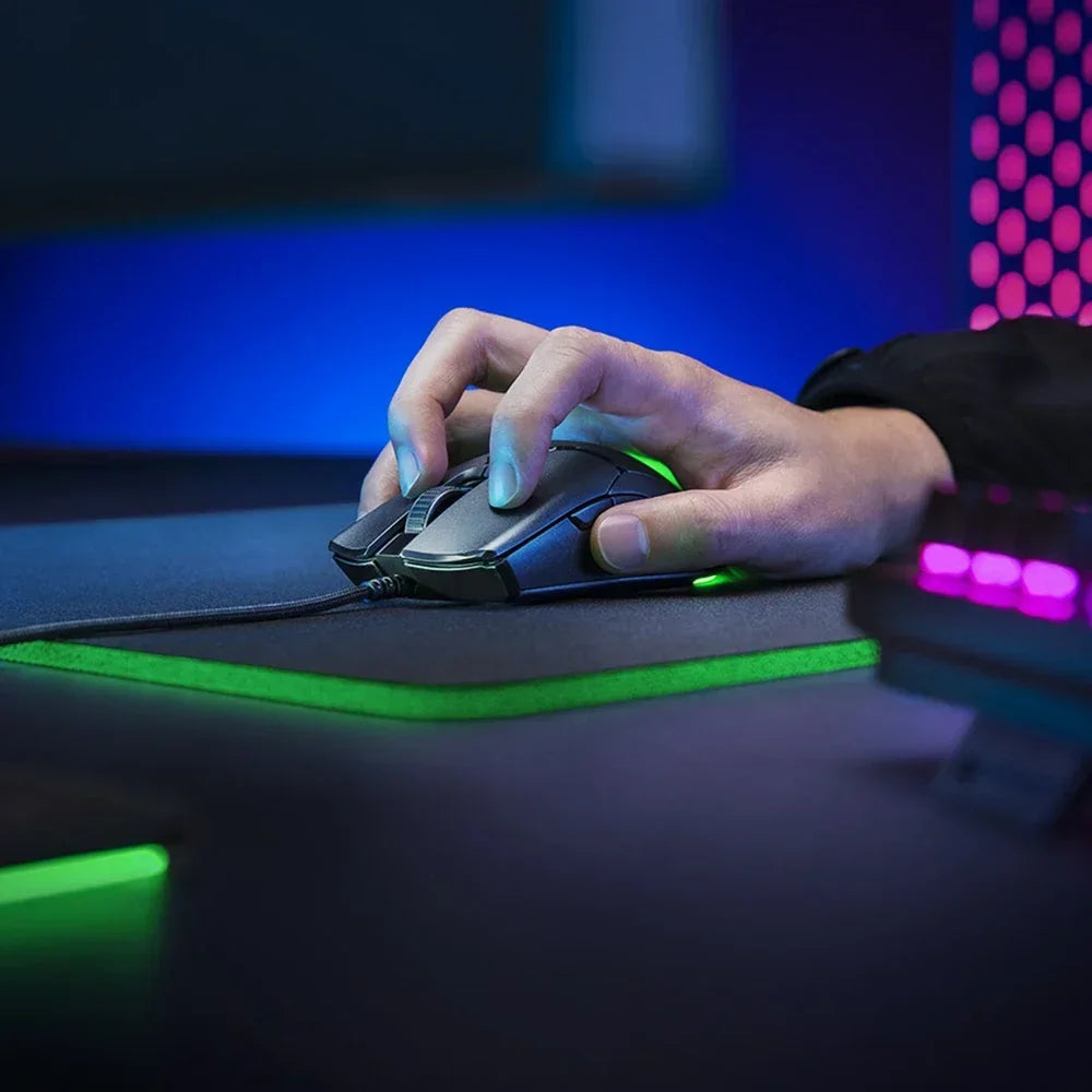 Razer NEW YEAR GIFT gift Thunder Snake Viper Mini Computer Esports Cable Gaming Mouse Laptop RGB Light, Small Hand Mouse