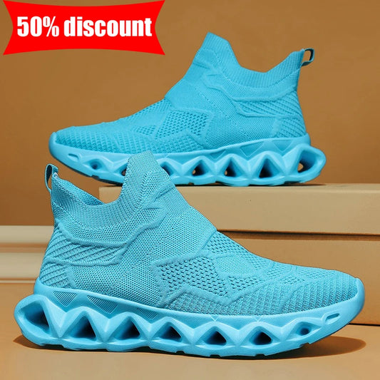 Men Sports Shoes Ultralight Fashion Slip on Daily Walking Outdoor Jogging Shoes Breathable Mesh Comfortable Casual Shoes for Men